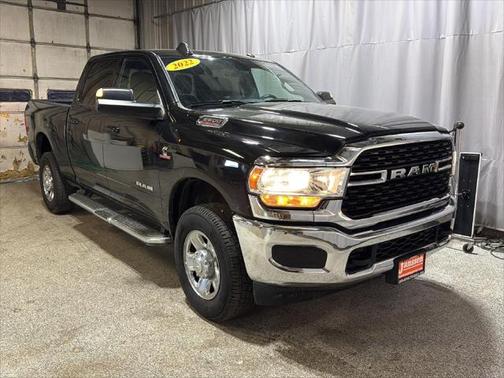 2022 RAM 2500 Big Horn Crew Cab 4x4 6'4' Box