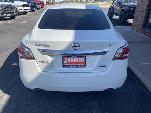 2014 Nissan Altima 2.5 S