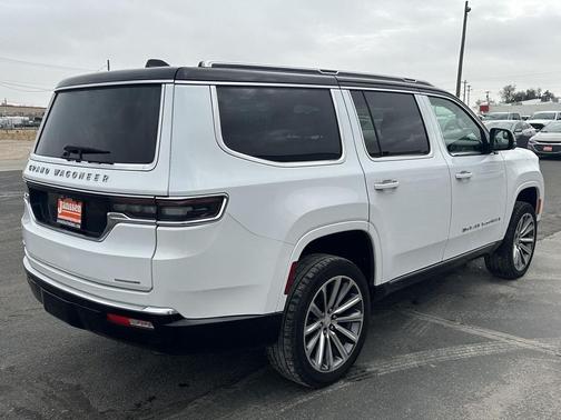 2023 Jeep Grand Wagoneer Series II 4x4