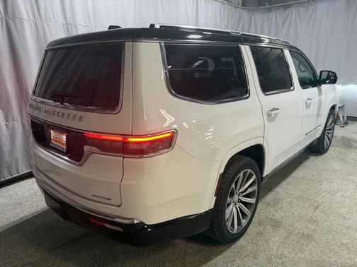 2023 Jeep Grand Wagoneer Series II 4x4
