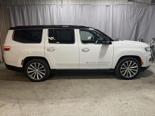 2023 Jeep Grand Wagoneer Series II 4x4