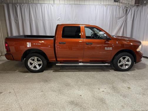 Copperhead Pearlcoat 2013 RAM 1500 Tradesman/Express