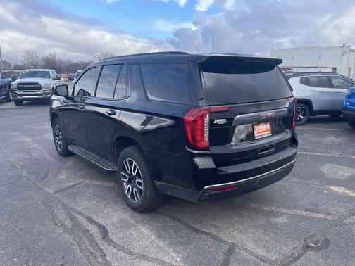 2024 GMC Yukon 4WD AT4