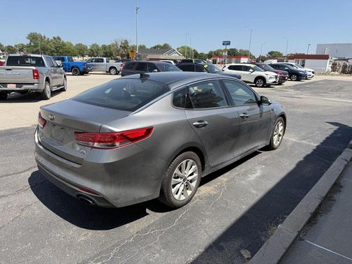 2017 Kia Optima EX