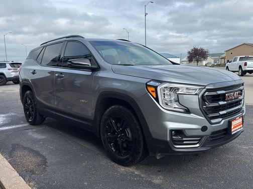 2023 GMC Terrain AWD AT4