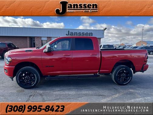2024 RAM 2500 Big Horn Crew Cab 4x4 6'4' Box