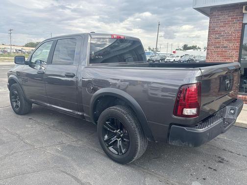 2024 RAM 1500 Classic Warlock Crew Cab 4x4 5'7' Box