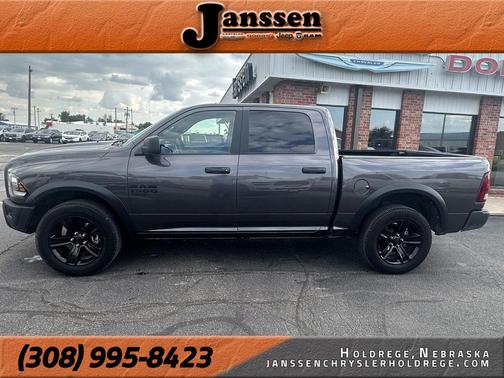 2024 RAM 1500 Classic Warlock Crew Cab 4x4 5'7' Box