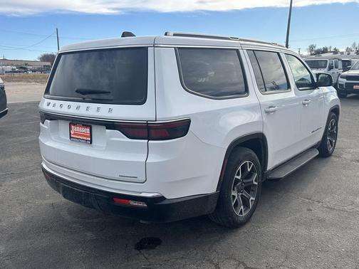 2024 Jeep Wagoneer Series III 4x4