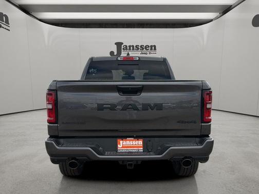 Granite Crystal Metallic Clearcoat 2026 RAM 1500 Laramie