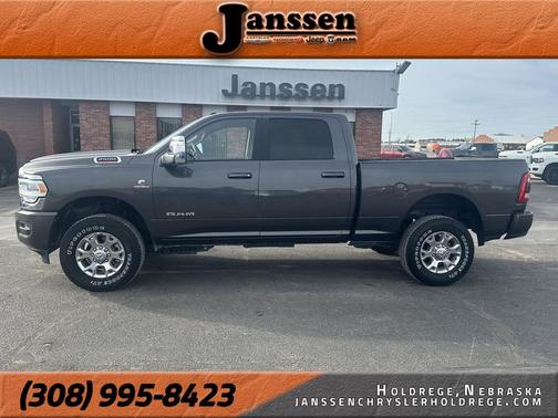 2024 RAM 2500 Laramie Crew Cab 4x4 6'4' Box
