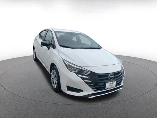 2024 Nissan Versa 1.6 S