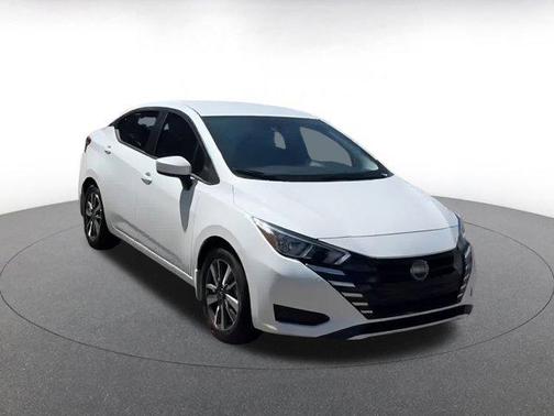 2024 Nissan Versa 1.6 SV