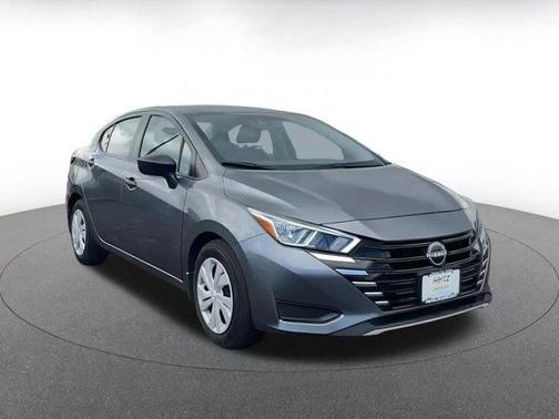 2024 Nissan Versa 1.6 S