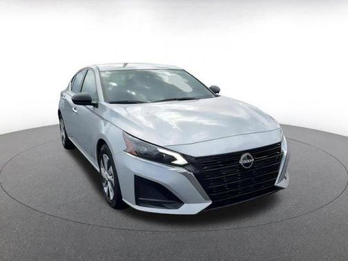 2024 Nissan Altima S FWD