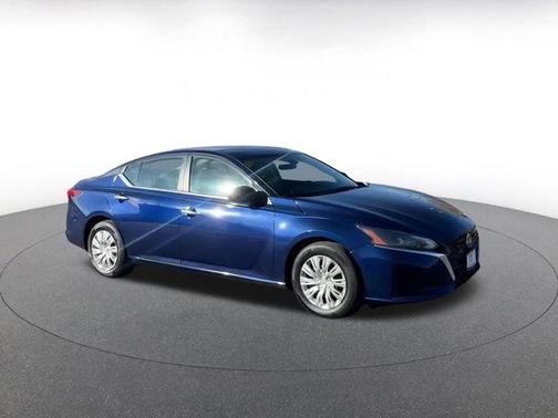 2024 Nissan Altima S FWD