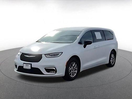 2025 Chrysler Pacifica L