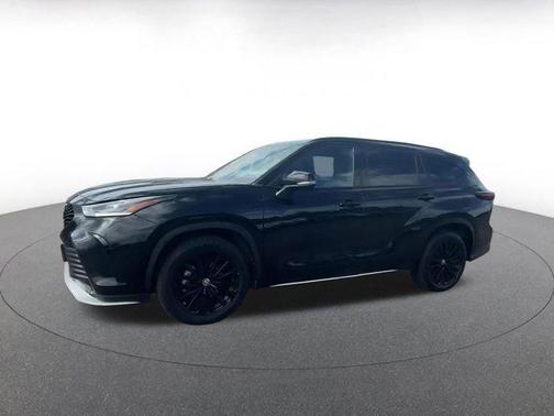 2024 Toyota Highlander XSE