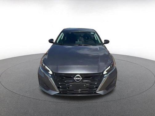 Gun Metallic 2025 Nissan Altima SV FWD