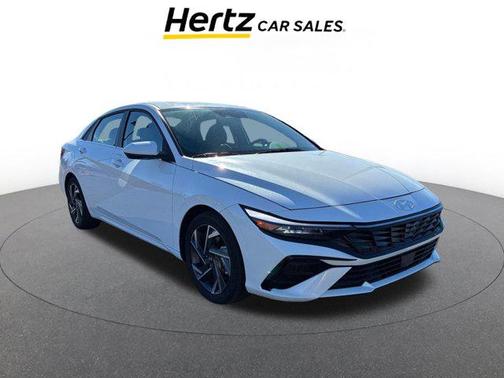 2025 Hyundai ELANTRA SEL