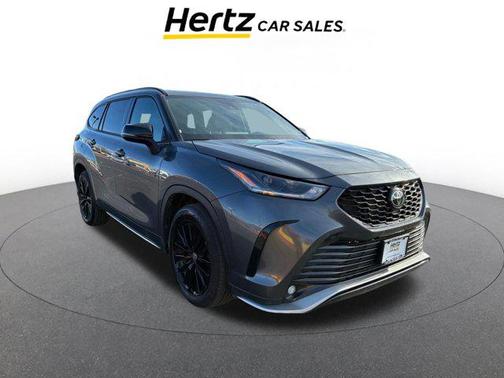 2025 Toyota Highlander LE