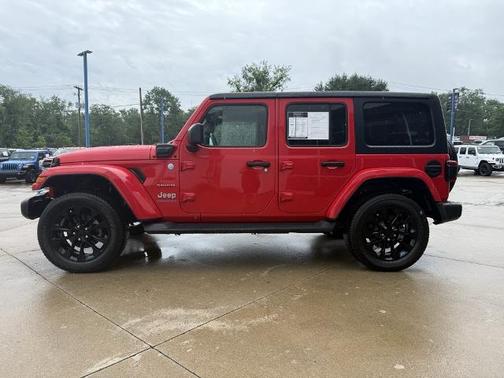 2023 Jeep Wrangler SAHARA