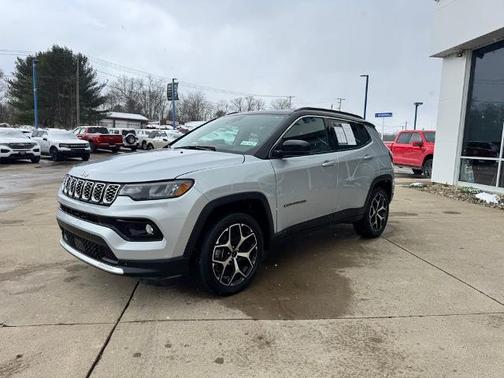 Silver Zynith 2025 Jeep Compass LIMITED