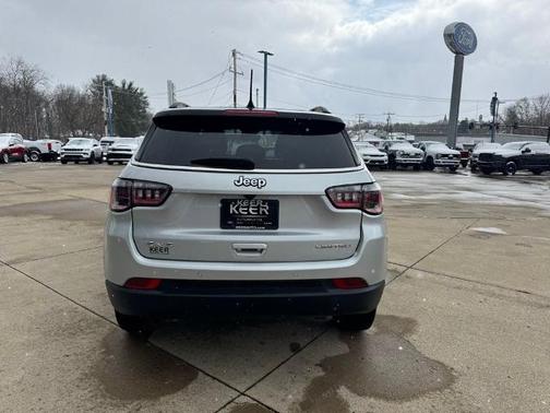 Silver Zynith 2025 Jeep Compass LIMITED