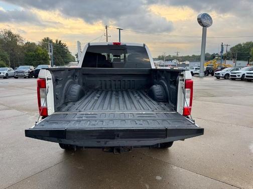 2018 Ford F-350 LARIAT SUPER DUTY