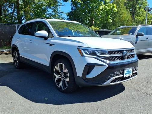 2023 Volkswagen Taos 1.5T SEL