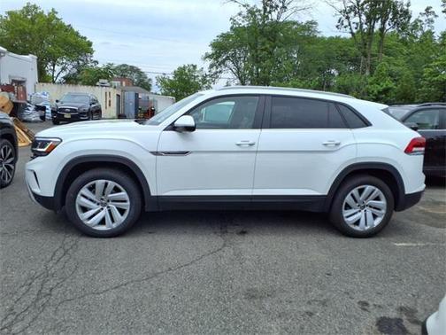 2022 Volkswagen Atlas Cross Sport 3.6L V6 SE w/Technology