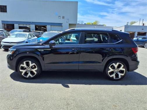 2022 Volkswagen Taos 1.5T SEL