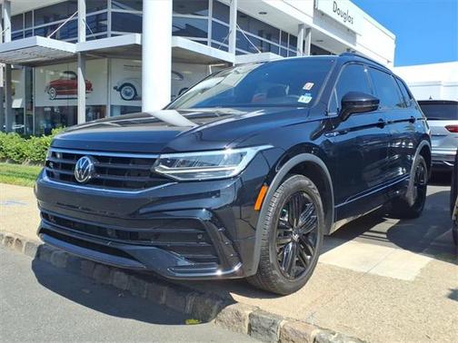 2022 Volkswagen Tiguan 2.0T SE R-Line Black 4MOTION