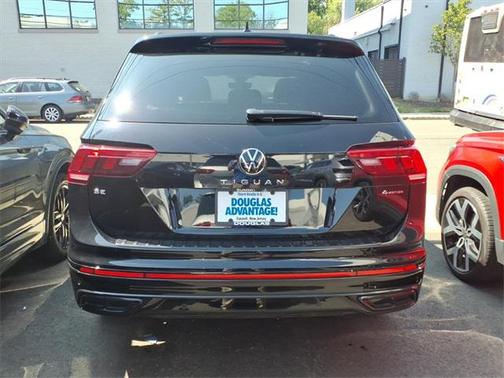 2022 Volkswagen Tiguan 2.0T SE R-Line Black 4MOTION