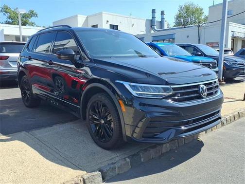 2022 Volkswagen Tiguan 2.0T SE R-Line Black 4MOTION
