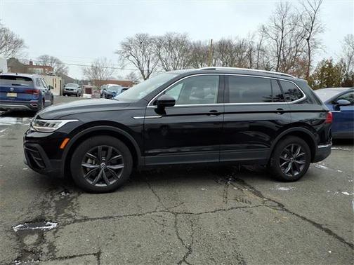 2022 Volkswagen Tiguan 2.0T SE 4MOTION
