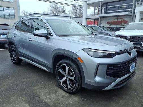 2025 Volkswagen Tiguan 2.0T SE 4MOTION