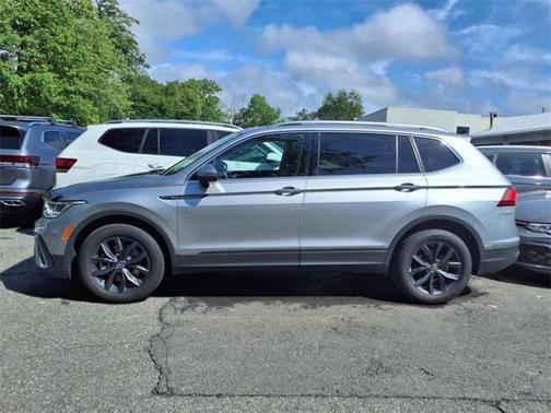 2022 Volkswagen Tiguan 2.0T SE 4MOTION