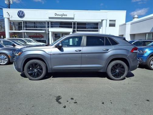 2022 Volkswagen Atlas Cross Sport 3.6L V6 SE w/Technology