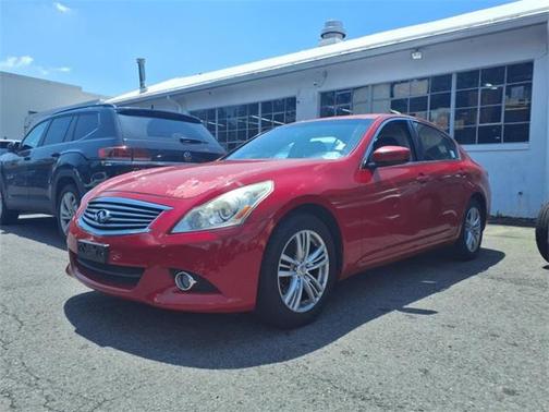 2013 INFINITI G37x Base
