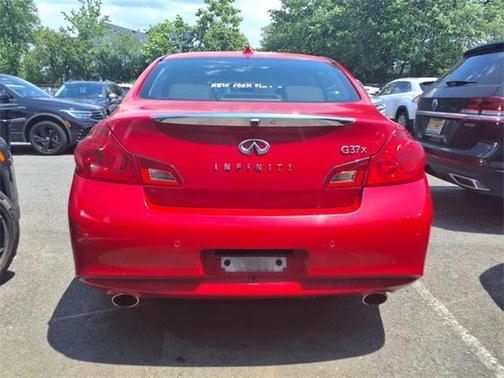 2013 INFINITI G37x Base