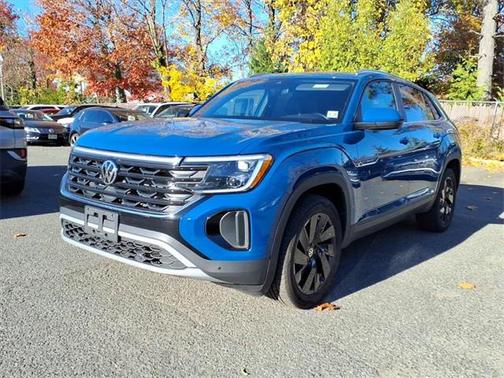 2025 Volkswagen Atlas Cross Sport 2.0T SE w/Technology 4MOTION