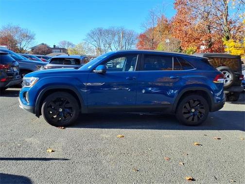 2025 Volkswagen Atlas Cross Sport 2.0T SE w/Technology 4MOTION