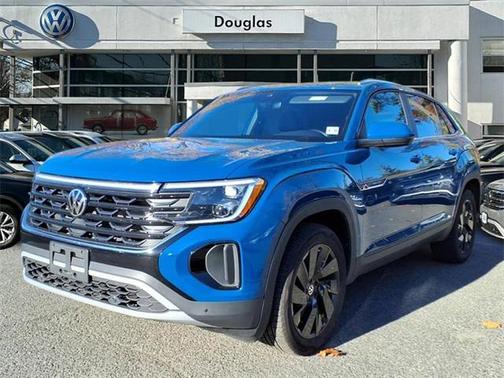 2025 Volkswagen Atlas Cross Sport 2.0T SE w/Technology 4MOTION