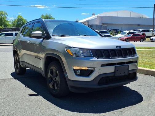 Billet Silver Metallic Clearcoat 2021 Jeep Compass Latitude