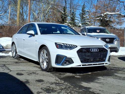 2024 Audi A4 45 S line Premium Plus