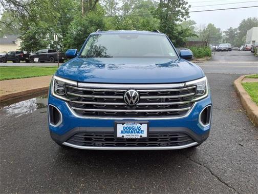 2025 Volkswagen Atlas 2.0T SE w/Technology 4MOTION