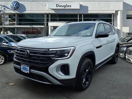 2025 Volkswagen Atlas 2.0T Peak Edition