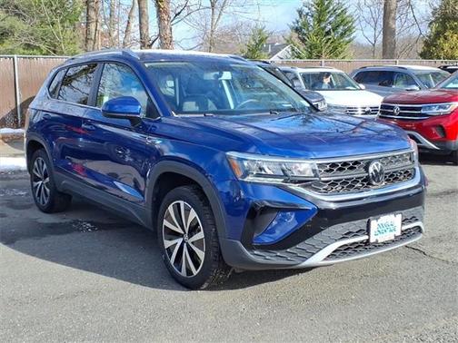 2022 Volkswagen Taos 1.5T SE