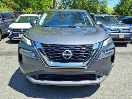 Gun Metallic 2023 Nissan Rogue SV